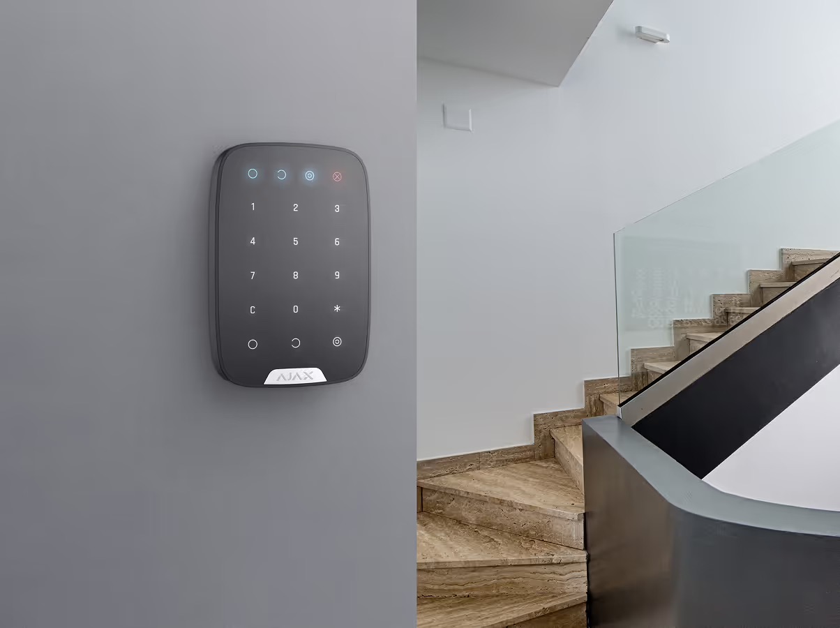 controle acces dominco escalier